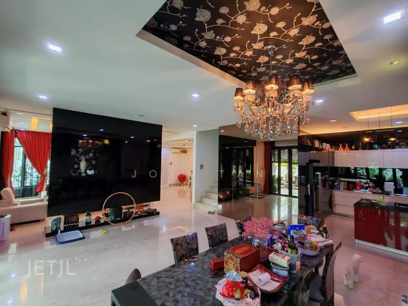 Rumah Berkembar untuk Dijual di Bandar Botanic (Klang) - Joel Tan - Living Room - PropertyGuru.com.my