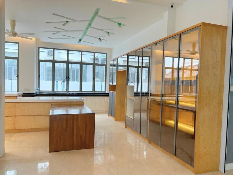 Rumah Banglo untuk Disewa di The Valley TTDI (Ampang) - Jean Low - Kitchen - PropertyGuru.com.my