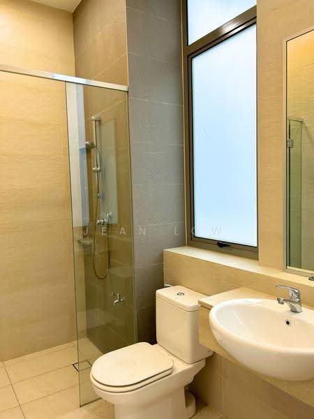 Rumah Banglo untuk Disewa di The Valley TTDI (Ampang) - Jean Low - Bathroom - PropertyGuru.com.my