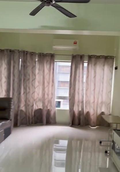 Condominium for Rent at The Pearl (Pearl Point) - GAN WEY SAND - Living Room - PropertyGuru.com.my