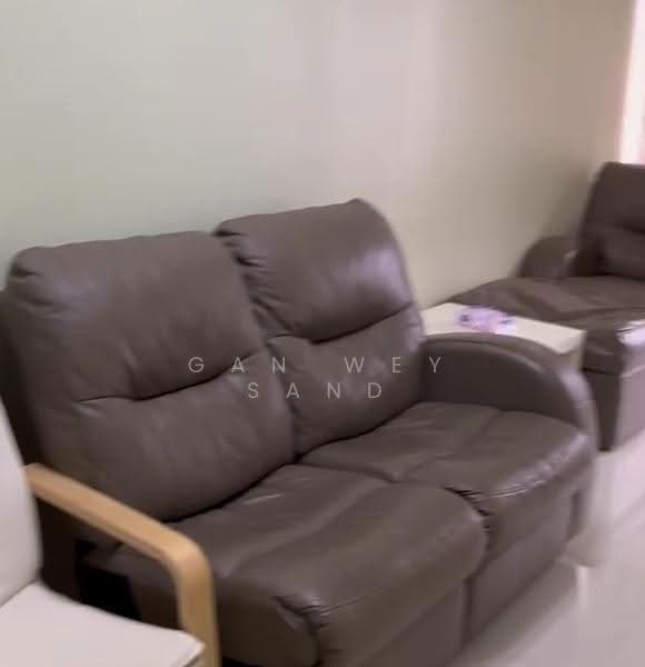 Condominium for Rent at The Pearl (Pearl Point) - GAN WEY SAND - Living Room - PropertyGuru.com.my