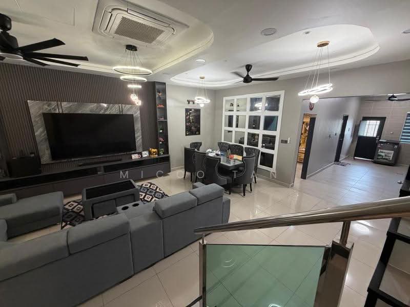 Rumah Teres untuk Disewa di Taman Pulai Bestari (Skudai) - Micco Tan - Living Room - PropertyGuru.com.my
