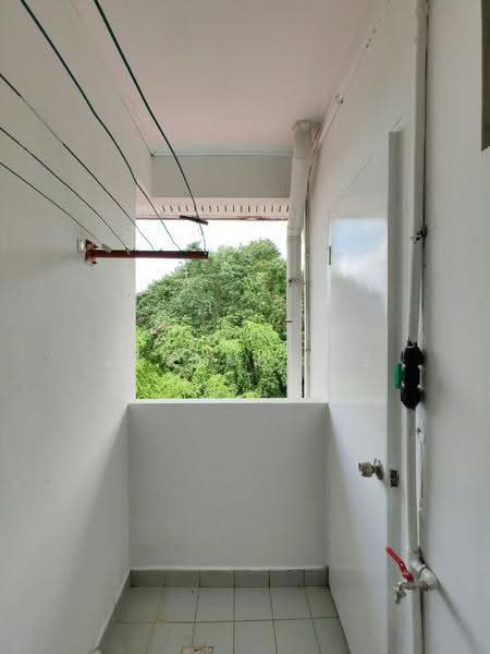 Apartment for Rent at Beverly Hills 5 - Joanne Lee - Balcony - PropertyGuru.com.my