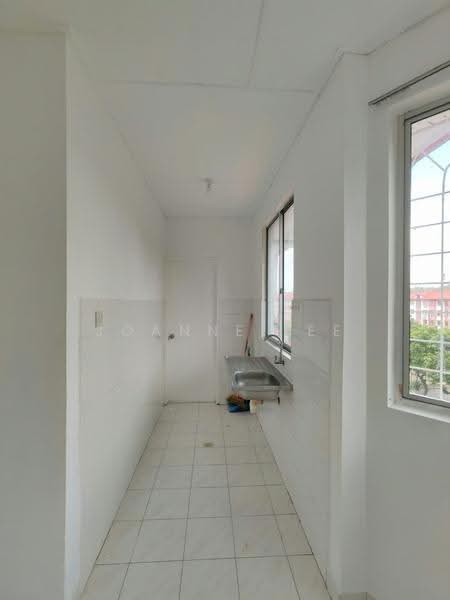 Apartment for Rent at Beverly Hills 5 - Joanne Lee - Kitchen - PropertyGuru.com.my
