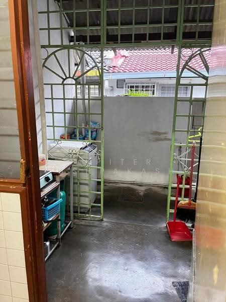 Terraced House for Sale in Ampang Jaya (Ampang) - Jupiter Pushpakash - Kitchen - PropertyGuru.com.my