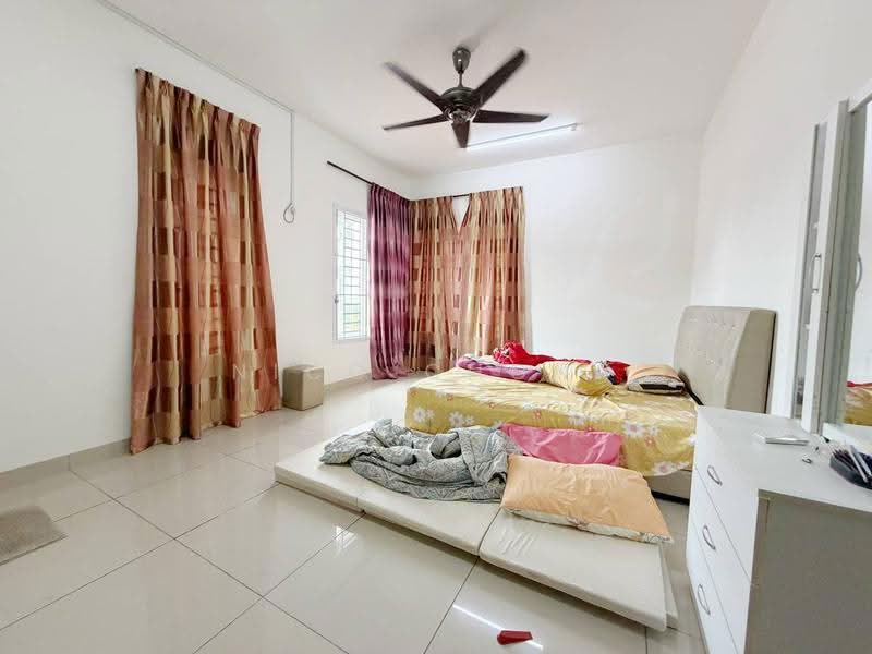 2-storey Terraced House for Sale in Taman Rinting (Masai) - Nico Chong - Bedroom - PropertyGuru.com.my