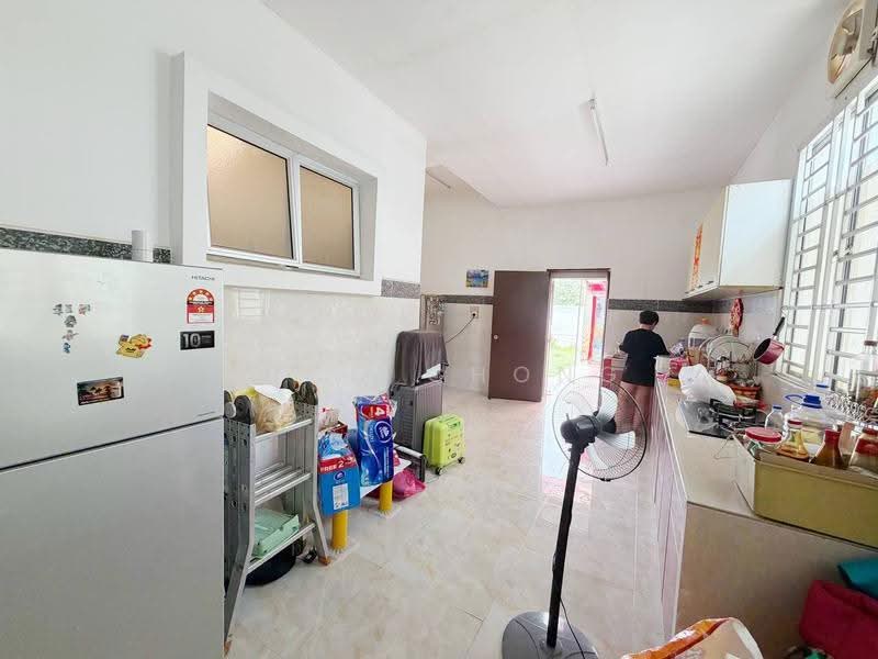 2-storey Terraced House for Sale in Taman Rinting (Masai) - Nico Chong - Kitchen - PropertyGuru.com.my