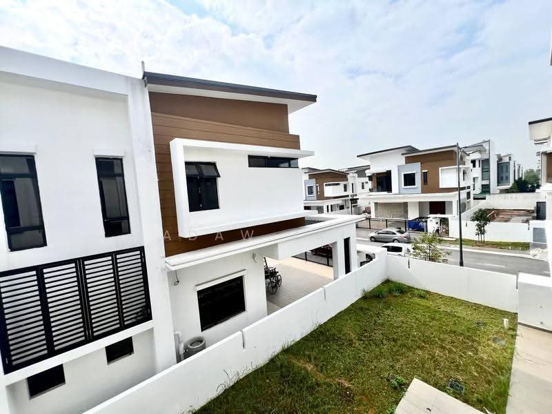 Link Bungalow for Sale in Setia Alam (Selangor) - Adaw Zain - Exterior - PropertyGuru.com.my