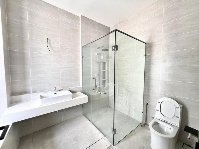 Link Bungalow for Sale in Setia Alam (Selangor) - Adaw Zain - Bathroom - PropertyGuru.com.my