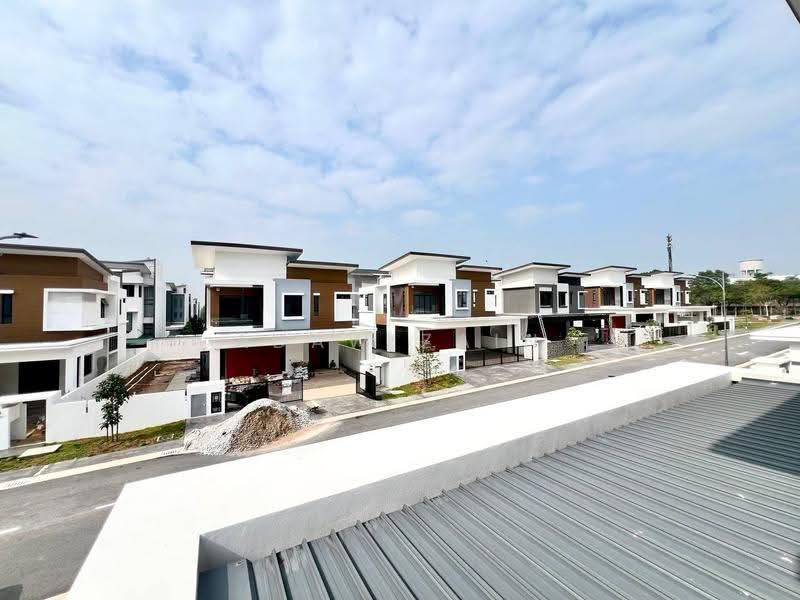Link Bungalow for Sale in Setia Alam (Selangor) - Adaw Zain - Exterior - PropertyGuru.com.my