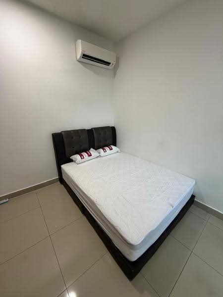 Service Residence for Rent at Pearl Suria - Elcoln Leong - Bedroom - PropertyGuru.com.my