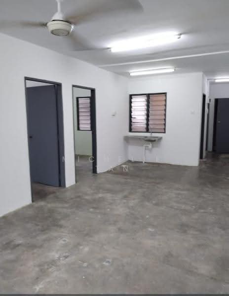 Flat for Sale at Desa Sri Puteri - Michelle Tan - Interior - PropertyGuru.com.my