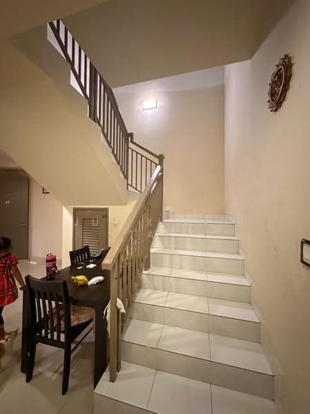 2-storey Terraced House for Sale in Bandar Tiram (Ulu Tiram) - Jun Xiong Tan - Corridor - PropertyGuru.com.my
