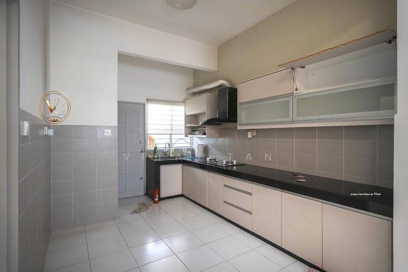 Rumah Teres 2-Tingkat untuk Disewa di Bandar Bukit Raja (Klang) - Vitas Tan - Kitchen - PropertyGuru.com.my