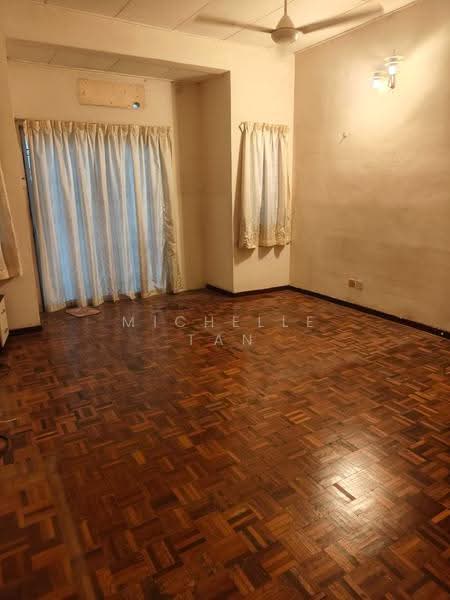 2-storey Terraced House for Sale in Bandar Teknologi Kajang (Kajang) - Michelle Tan - Living Room - PropertyGuru.com.my