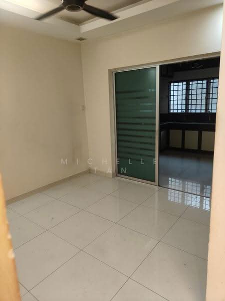 2-storey Terraced House for Sale in Bandar Teknologi Kajang (Kajang) - Michelle Tan - Kitchen - PropertyGuru.com.my
