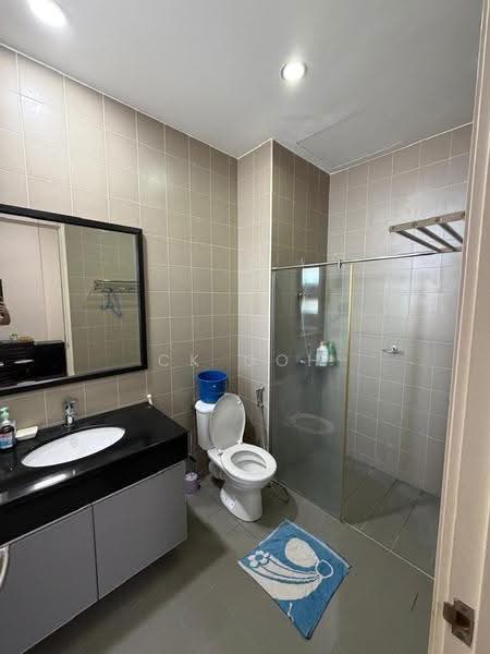 Condominium for Sale at Fettes Residence - CK Goh - Bathroom - PropertyGuru.com.my