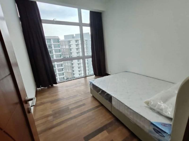 Condominium for Rent at Paradiso Nuova (Merak Kayangan) - Blue Chan - Bedroom - PropertyGuru.com.my