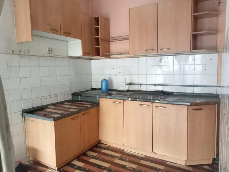 Apartment for Sale at Sri Anggerik 1 - Celine Kong - Kitchen - PropertyGuru.com.my