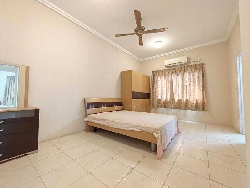 Semi-Detached House for Sale in Simpang Pulai (Perak) - PENNY CHEN - Bedroom - PropertyGuru.com.my