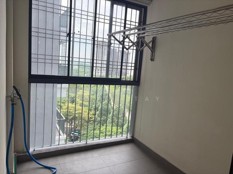 Condominium for Sale at The Straits View Condominium - Alviss Tay - Balcony - PropertyGuru.com.my