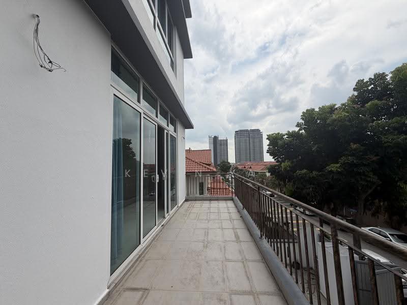 Bungalow House for Sale in Cheras (Kuala Lumpur) - Kevin Yai - Exterior - PropertyGuru.com.my