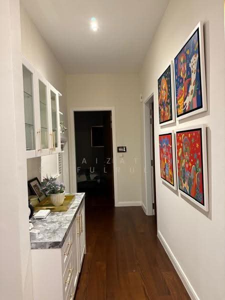 Corridor