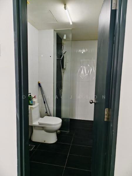 Kediaman Servis untuk Disewa di Menara Suria (V12) - Dasha Jason - Bathroom - PropertyGuru.com.my