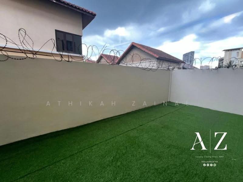 Rumah Berkembar untuk Dijual di Sri Hartamas (Kuala Lumpur) - Athikah Zainal - Exterior - PropertyGuru.com.my