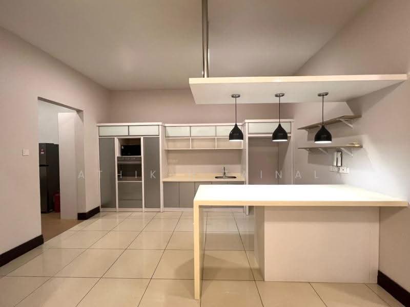 Rumah Berkembar untuk Dijual di Sri Hartamas (Kuala Lumpur) - Athikah Zainal - Kitchen - PropertyGuru.com.my