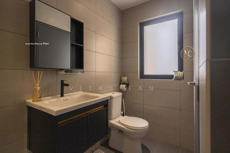 Service Residence for Sale at EDUSENTRAL - Vitas Tan - Bathroom - PropertyGuru.com.my