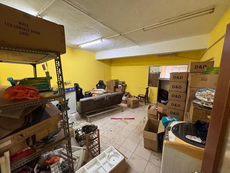 Kedai / Pejabat untuk Disewa di Taman Petaling Utama (Petaling Jaya) - Loh KC - Interior - PropertyGuru.com.my