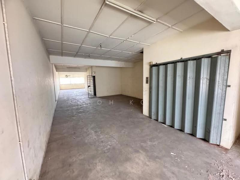 Kedai / Pejabat untuk Disewa di Taman Petaling Utama (Petaling Jaya) - Loh KC - Interior - PropertyGuru.com.my