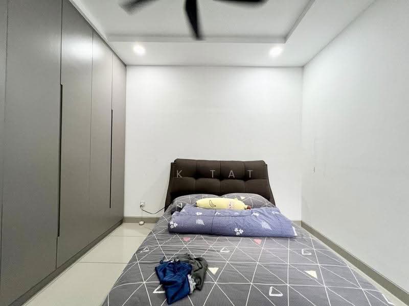 Cluster House for Sale in Taman Glenmarie (Johor Bahru) - Yik Tat - Bedroom - PropertyGuru.com.my