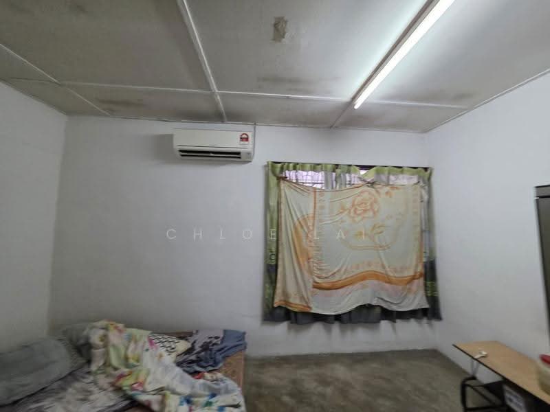 Rumah Teres 2-Tingkat untuk Dijual di Taman Skudai Baru (Skudai) - Chloe Lai - Bedroom - PropertyGuru.com.my