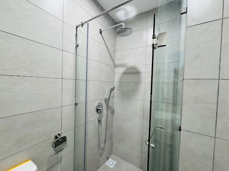 Service Residence for Sale at Dorsett Waterfront Subang - Daniel Ng - Bathroom - PropertyGuru.com.my