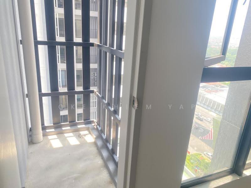 Service Residence for Rent at Jernih Residence - Yoke Khiem Yap - Balcony - PropertyGuru.com.my
