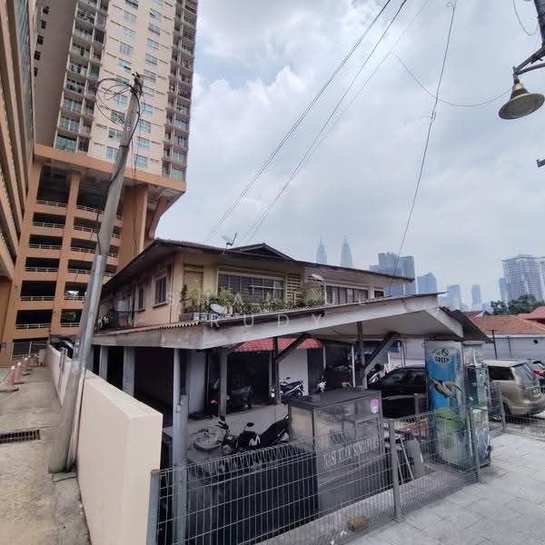 Shop for Rent in Kampung Baru (KL City Centre) - Shaiful Rudy - PropertyGuru.com.my