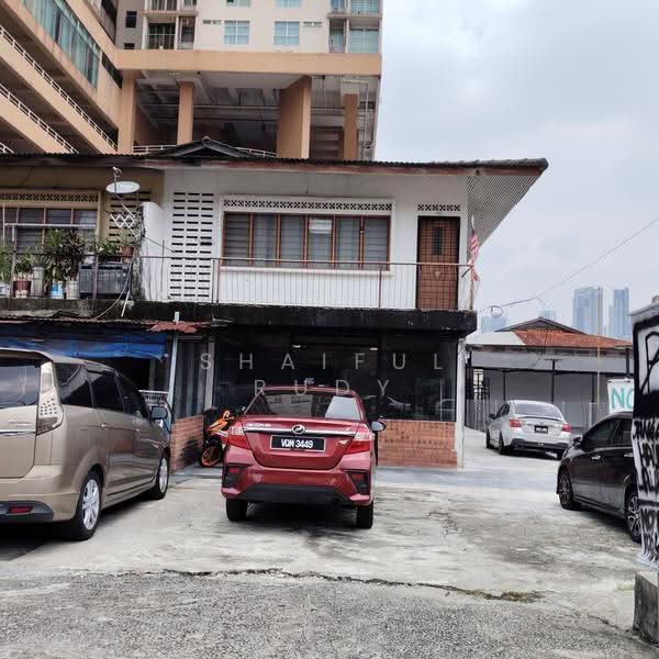 Shop for Rent in Kampung Baru (KL City Centre) - Shaiful Rudy - PropertyGuru.com.my