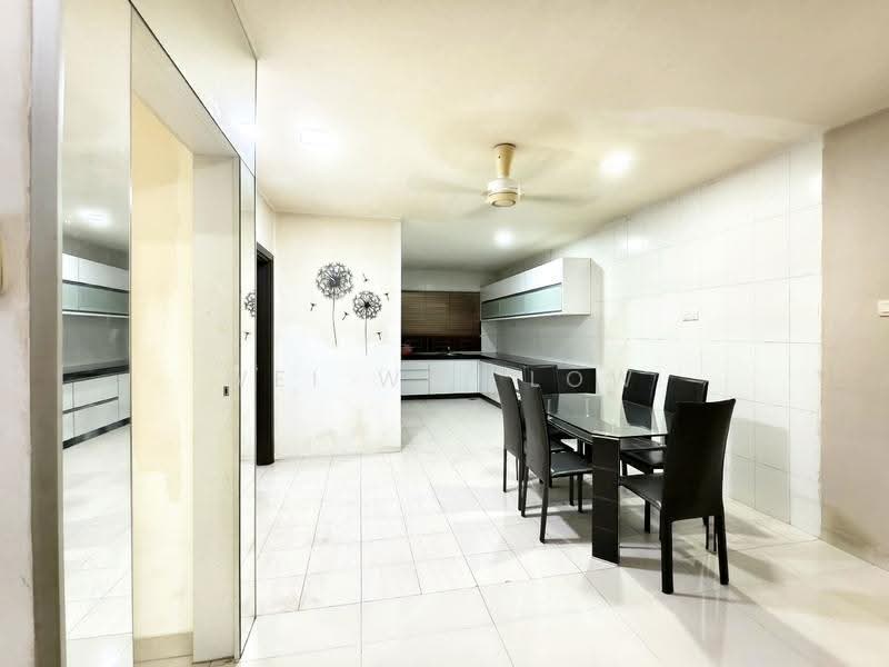 2.5-storey Terraced House for Sale in Taman Meranti Jaya (Puchong) - Wei Wei Low - Kitchen - PropertyGuru.com.my