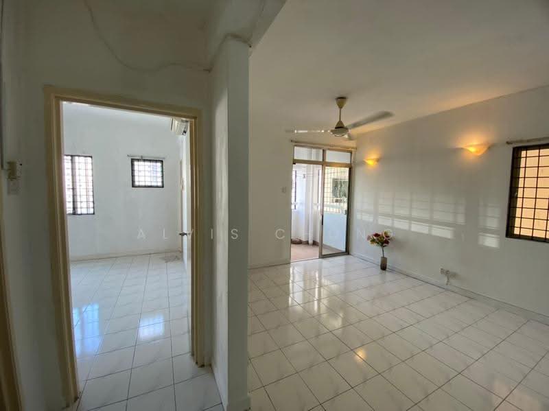 Condominium for Rent at D'aman Crimson - Alvis Chong - Living Room - PropertyGuru.com.my