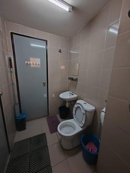 2-storey Terraced House for Rent in Bandar Damai Perdana (Cheras) - Karl . - Bathroom - PropertyGuru.com.my