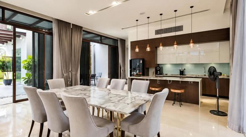Bungalow House for Sale in Seksyen 13 (Shah Alam) - Adzura Zamedin - Dining Room - PropertyGuru.com.my