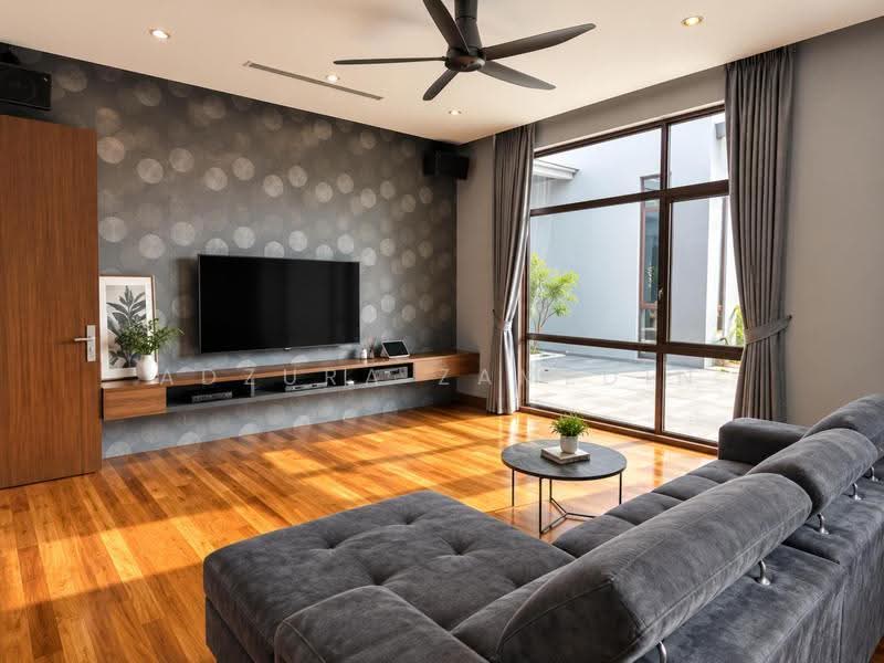 Bungalow House for Sale in Seksyen 13 (Shah Alam) - Adzura Zamedin - Living Room - PropertyGuru.com.my