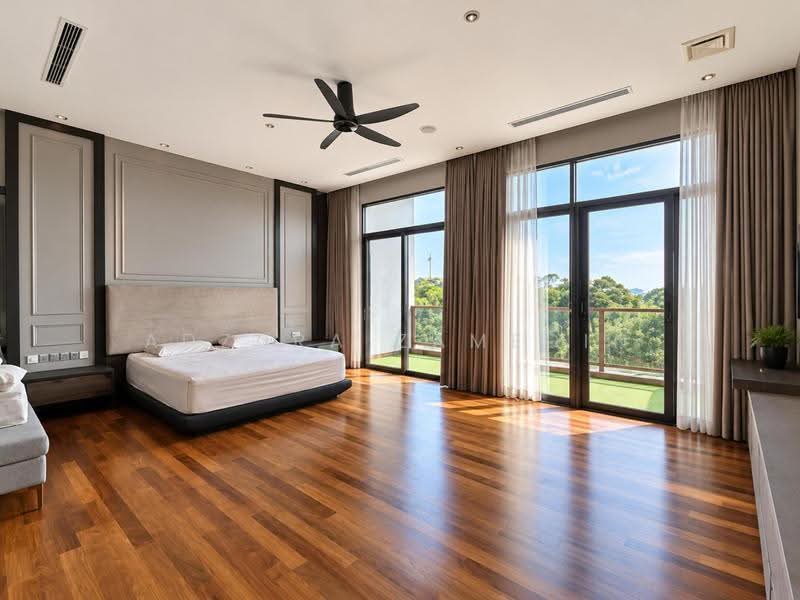 Bungalow House for Sale in Seksyen 13 (Shah Alam) - Adzura Zamedin - Bedroom - PropertyGuru.com.my