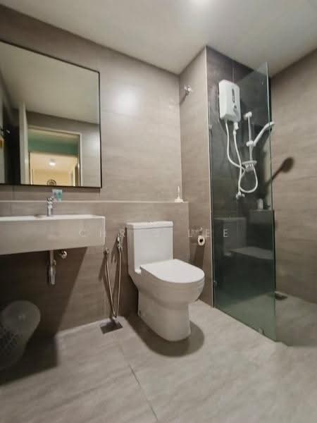 Service Residence for Rent at Maya Bay Residences @ Gamuda Cove - Chris Lee - Bathroom - PropertyGuru.com.my