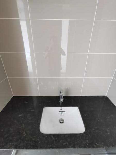 Service Residence for Sale at The Park 2 - Waymond Choo - Bathroom - PropertyGuru.com.my