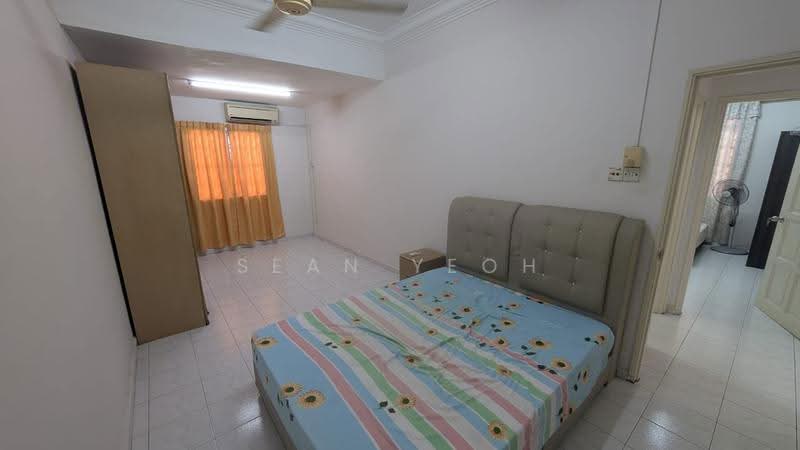 Semi-Detached House for Sale in Taman Skudai Baru (Skudai) - Sean Yeoh - Bedroom - PropertyGuru.com.my