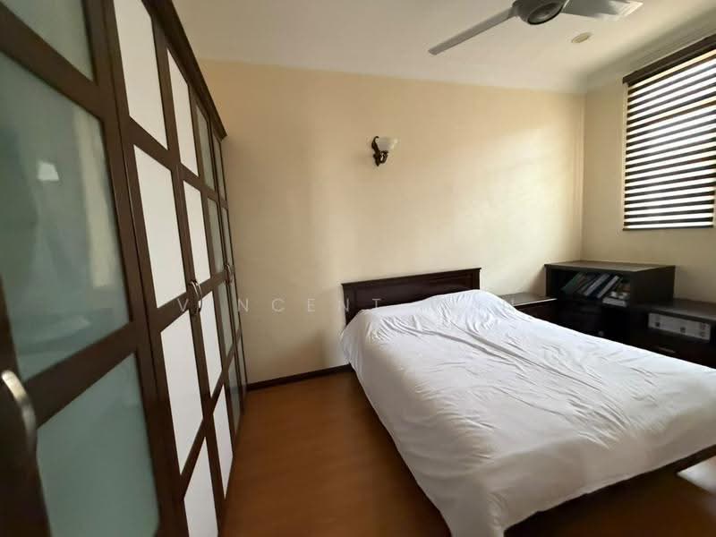 Semi-Detached House for Sale in Kelana Jaya (Petaling Jaya) - Vincent Wan - Bedroom - PropertyGuru.com.my