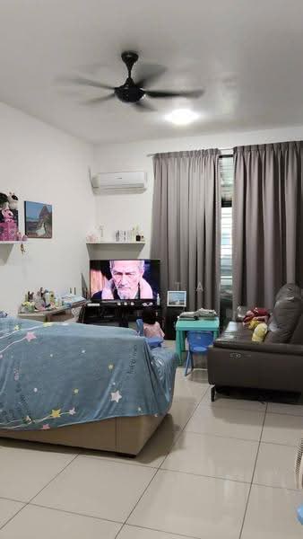 Rumah Teres 2-Tingkat untuk Dijual di Bandar Seri Alam (Masai) - Evan Tai - Living Room - PropertyGuru.com.my
